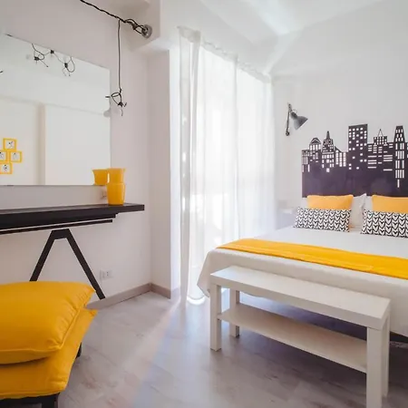 Lady Butterfly - Metro A Lucio Sestio Apartment Rome Exterior photo