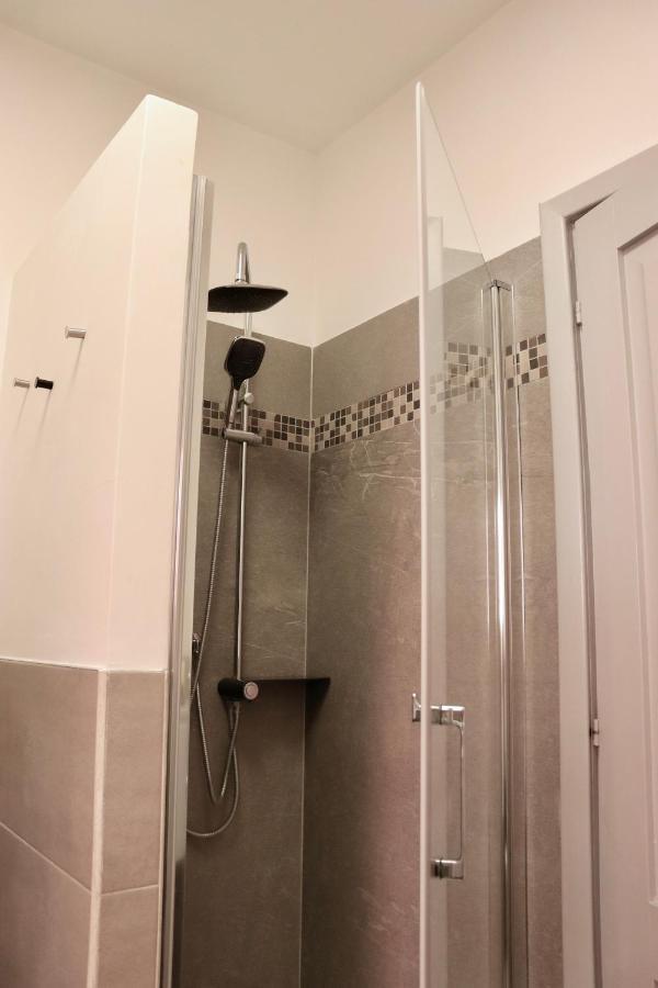 Apartamento Lady Butterfly - Metro A Lucio Sestio
